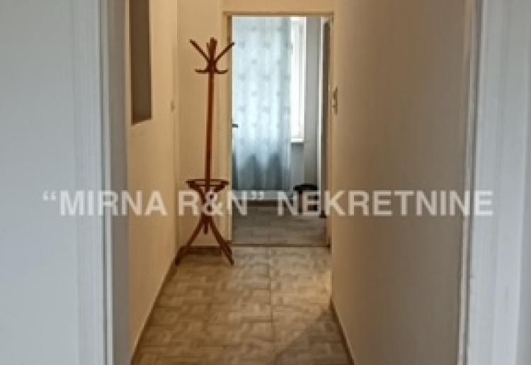 604. Na prodaju dvoiposoban stan u CENTRU