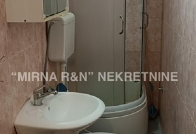 604. Na prodaju dvoiposoban stan u CENTRU