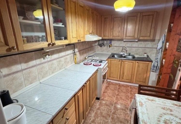 553. Na prodaju kuća