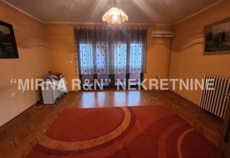 547. Na prodaju kuća u Ridjici