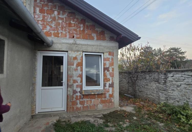 700. Na prodaju kuća u Bačkom Bregu