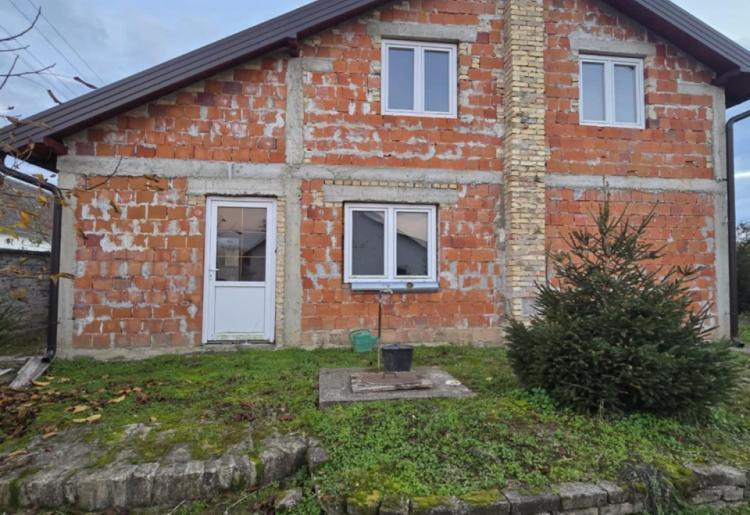 700. Na prodaju kuća u Bačkom Bregu