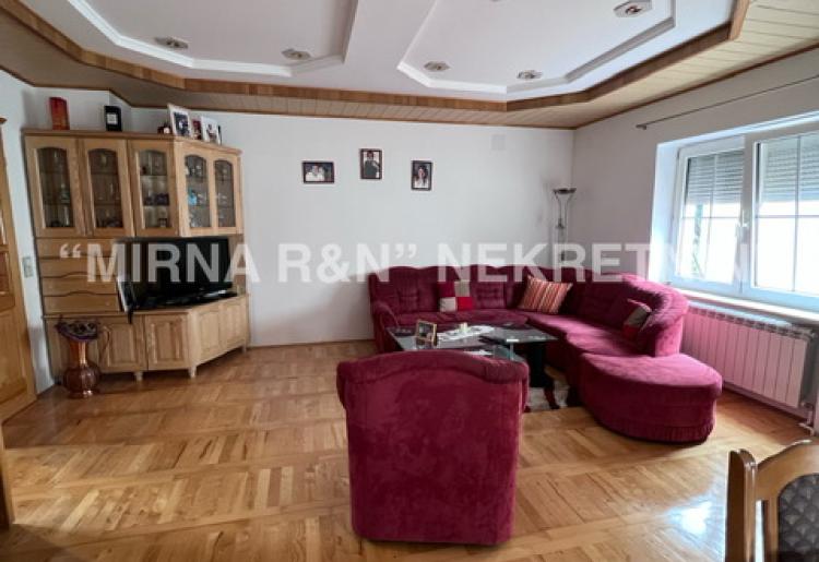 313. Na prodaju kuća u Gogama