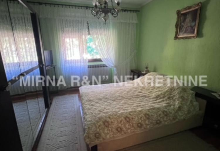 342. Na prodaju kuća