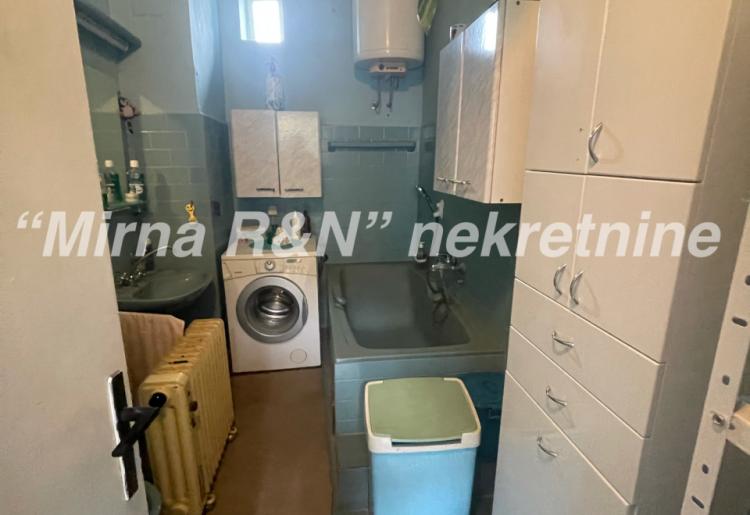 209. Na prodaju kuća u CENTRU