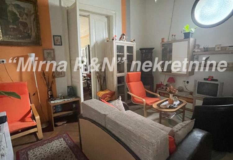 209. Na prodaju kuća u CENTRU