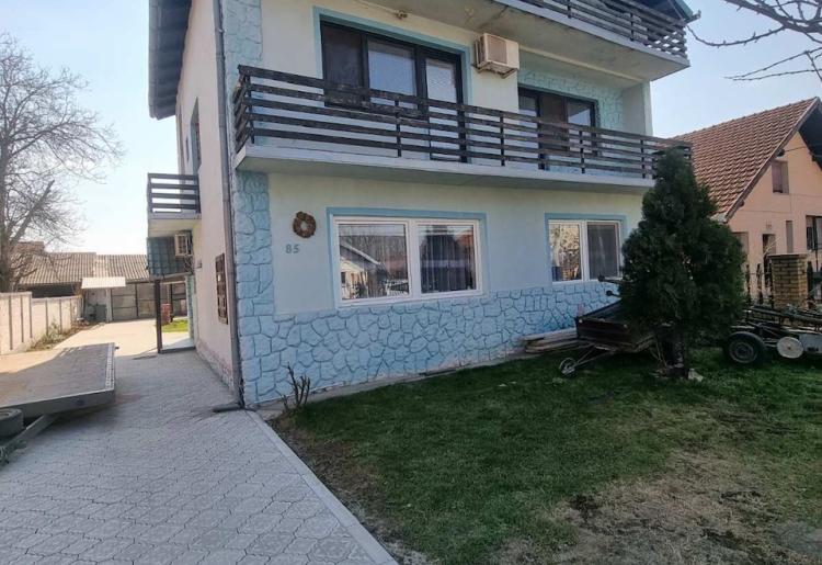 138. Na prodaju kuća