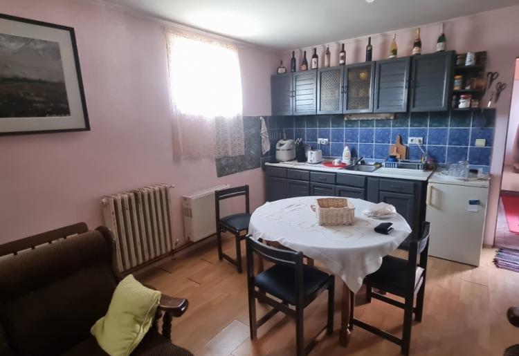 138. Na prodaju kuća