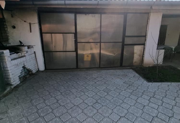 138. Na prodaju kuća