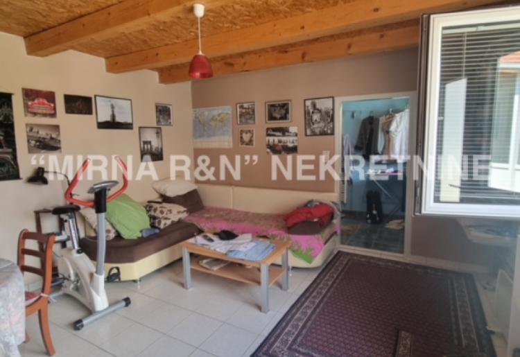 277. Na prodaju kuća