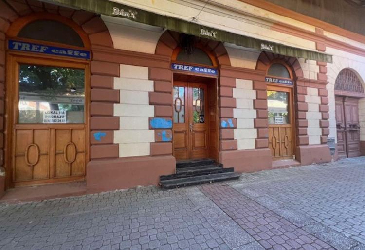 656. Na prodaju lokal u Apatinu