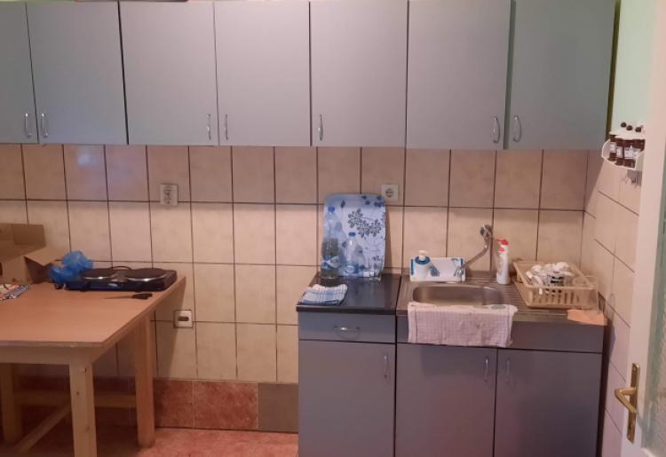 433. Na prodaju salaš