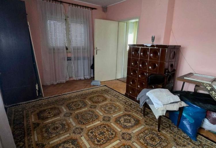 761. Na prodaju kuća 