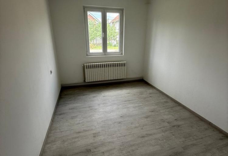 802. Na prodaju kuća 