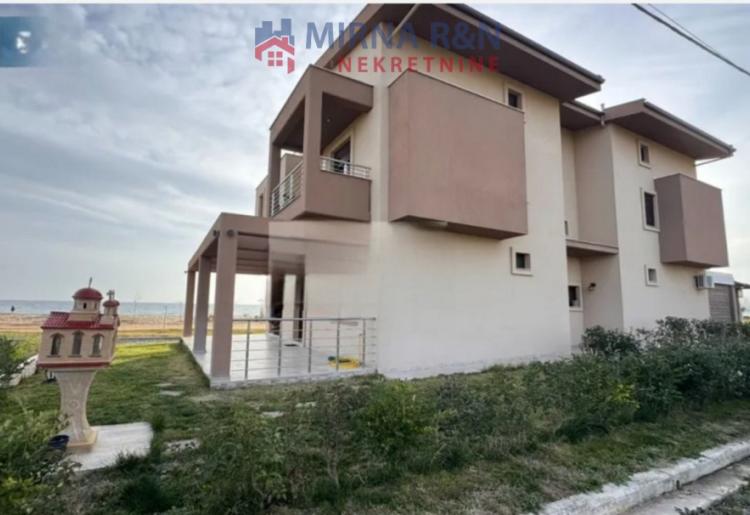 811. Na prodaju duplex u Grčkoj