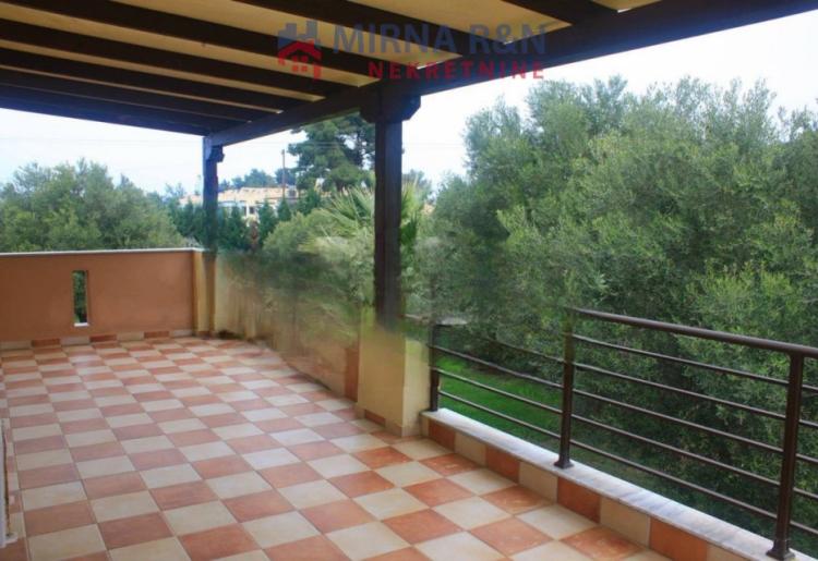 814. Na prodaju duplex u Grčkoj-Halkidiki 
