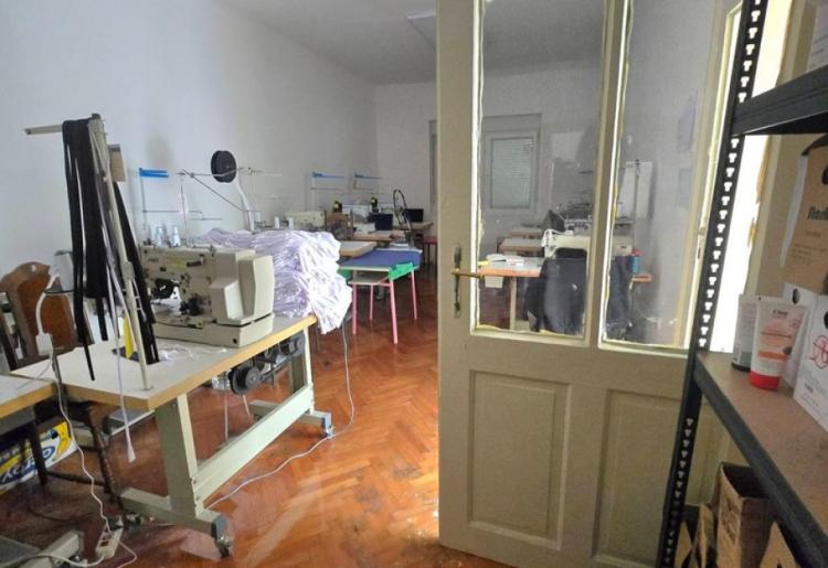 836. Na prodaju kuća 