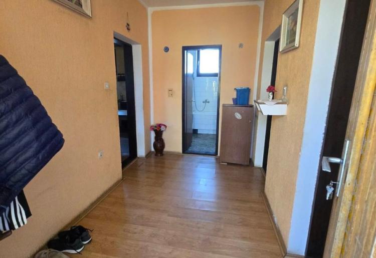 853. Na prodaju kuća u Kljajućevu