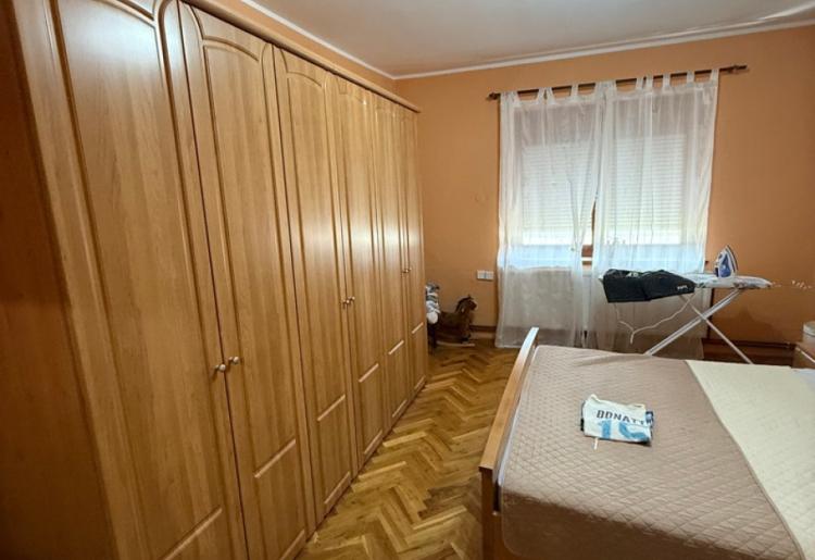 854. Na prodaju kuća u Stanišiću 