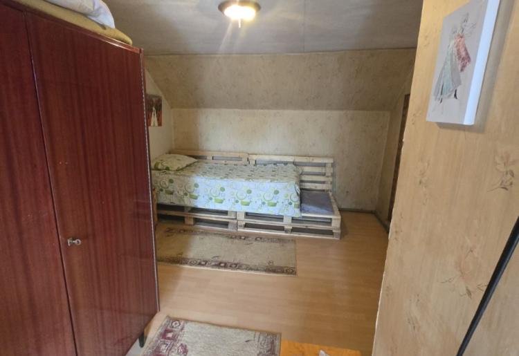 855. Na prodaju kuća 