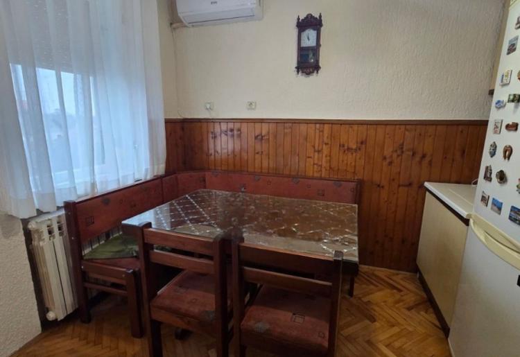 STAN, DVOIPOSOBAN, SOMBOR CENTAR, ŠIFRA:899.