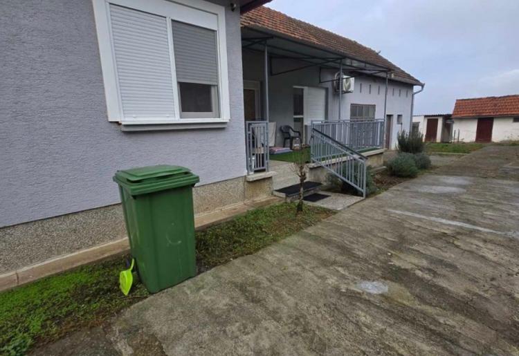 KUĆA,  KLJAJIĆEVO, šifra oglasa: 901. 