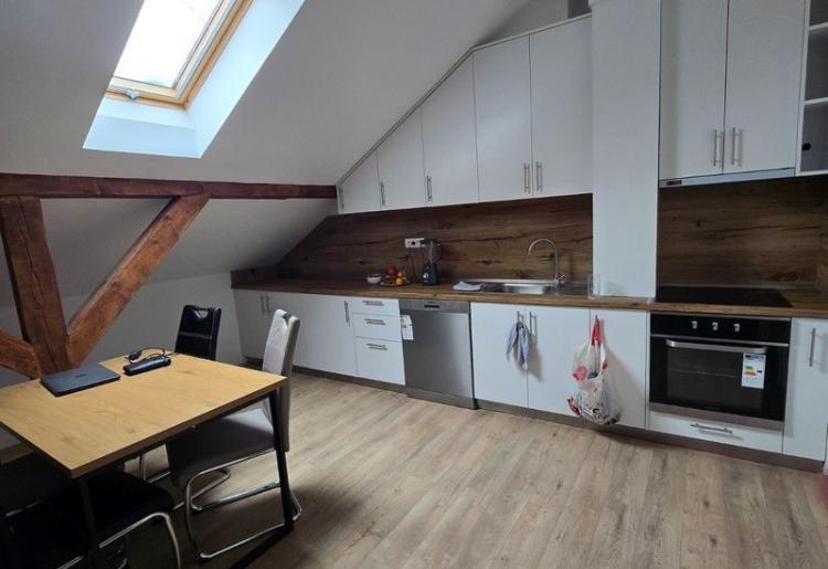 IZDAVANJE, STAN, SOMBOR, šifra oglasa: 915. 