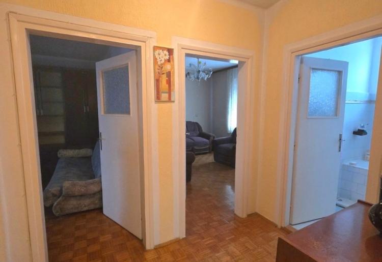 STAN, Sombor, sifra oglasa: 916.