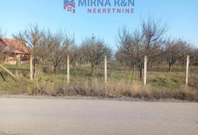 Na prodaju placevi, SOMBOR, šifra oglasa: 917. 
