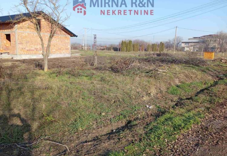 Na prodaju placevi, SOMBOR, šifra oglasa: 917. 