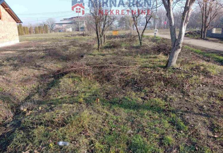 Na prodaju placevi, SOMBOR, šifra oglasa: 917. 