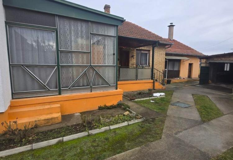 STOPIRANA PRODAJA-Kuća, Sombor-Gornja varoš, šifra oglasa: 920