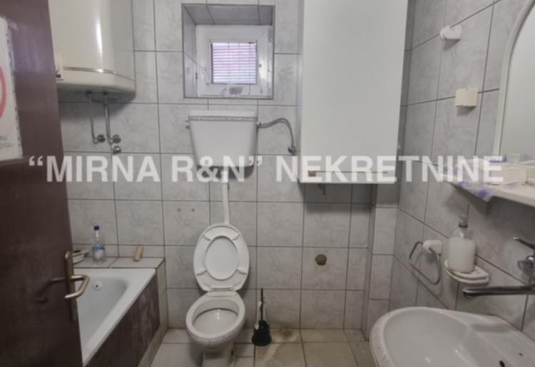 STAMBENO POSLOVNI PROSTOR, SOMBOR, šifra:321.