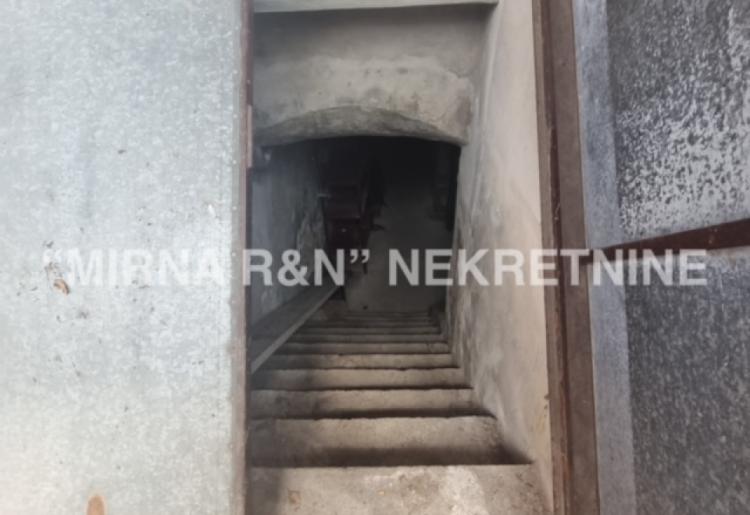 STAMBENO POSLOVNI PROSTOR, SOMBOR, šifra:321.