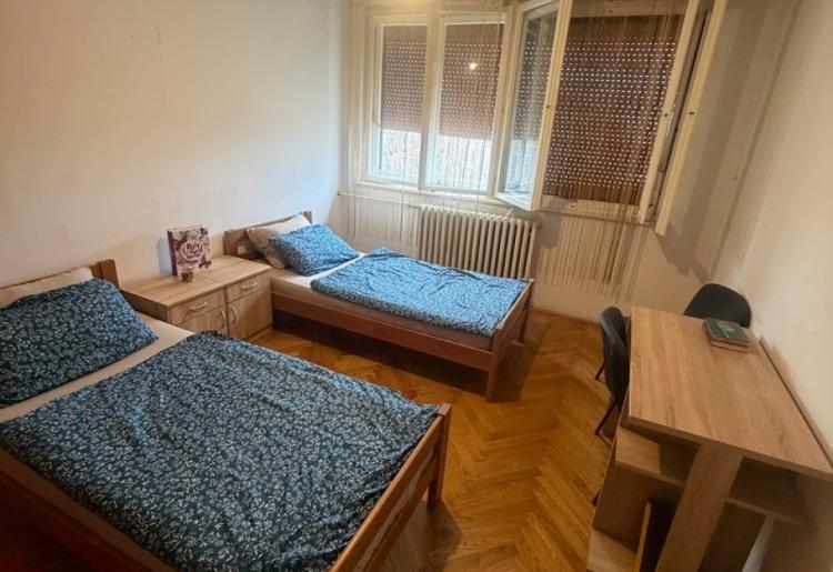 STAN, Sombor, sifra oglasa: 927.