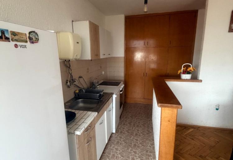 STAN, Sombor, sifra oglasa: 927.