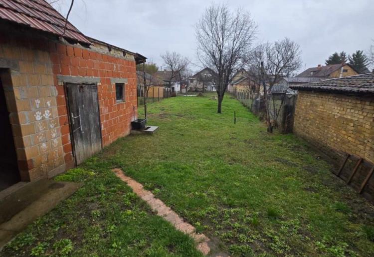 KUĆA, SOMBOR, šifra oglasa: 930.