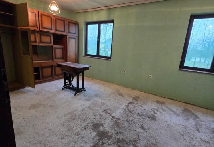 KUĆA, SOMBOR, šifra oglasa: 930.