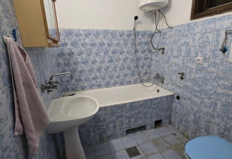 KUĆA, SOMBOR, šifra oglasa: 930.