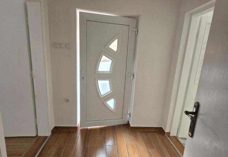 KUĆA,  SOMBOR, šifra oglasa: 932. 