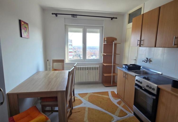 STAN, Sombor, sifra oglasa: 934.