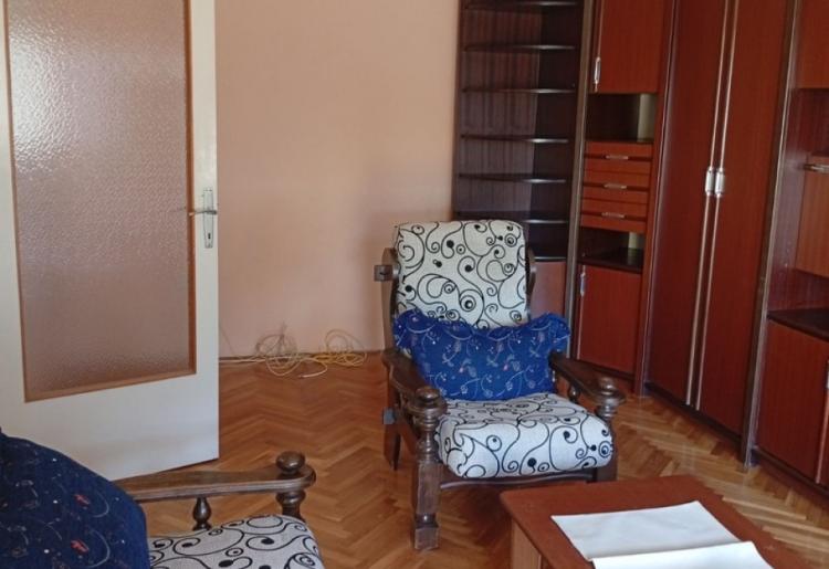 IZDAVANJE, STAN, SOMBOR, šifra oglasa: 936. 