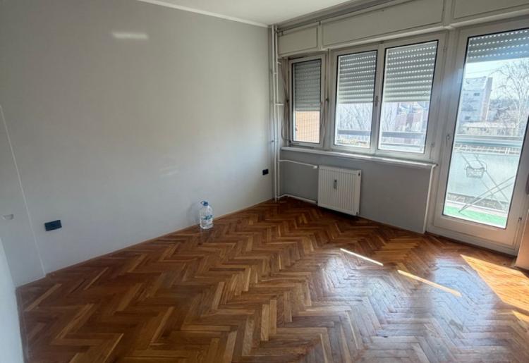 IZDAVANJE, STAN, SOMBOR, šifra oglasa: 939. 