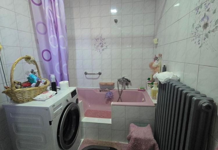 KUĆA,  SOMBOR, šifra oglasa: 940. 