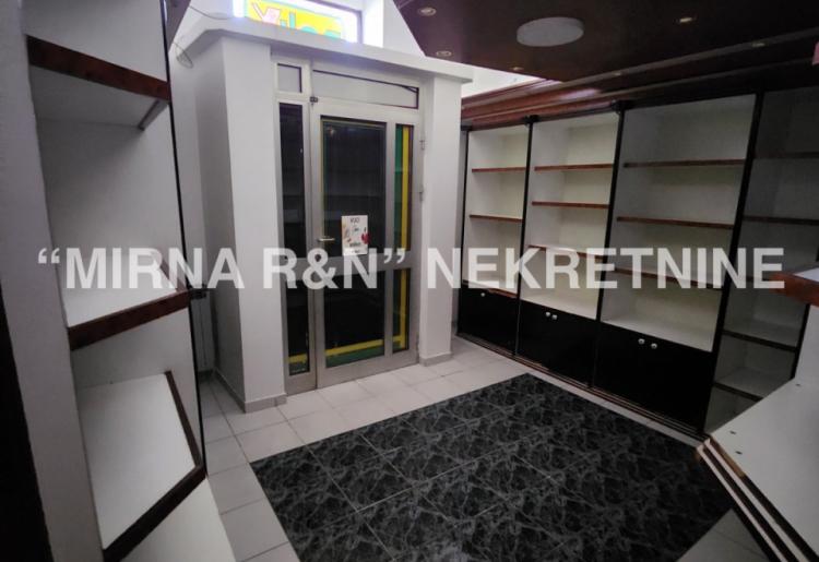 KUĆA, SOMBOR, šifra oglasa: 942.