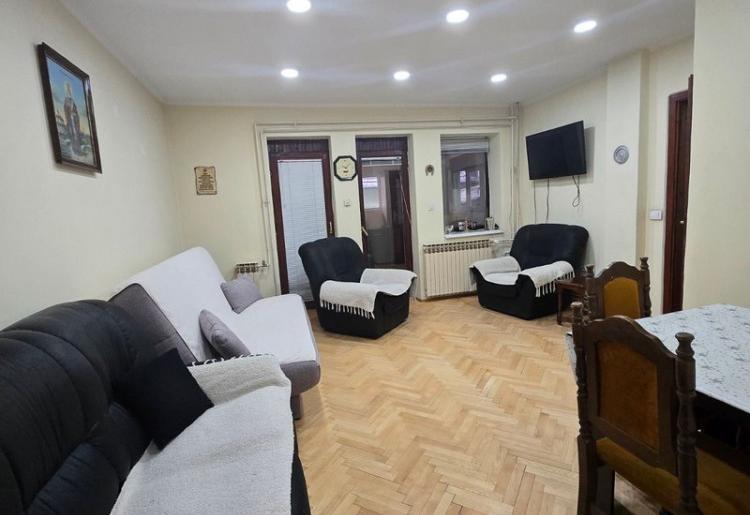 KUĆA, Sombor, sifra oglasa: 950.