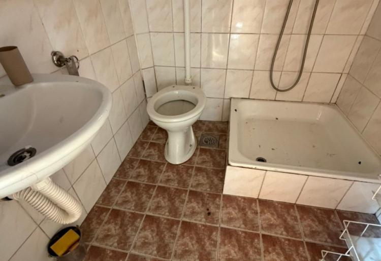 KUĆA,  GAKOVO, šifra oglasa: 957. 