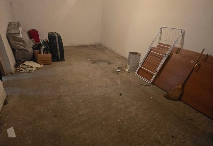 878. IZDAVANJE 