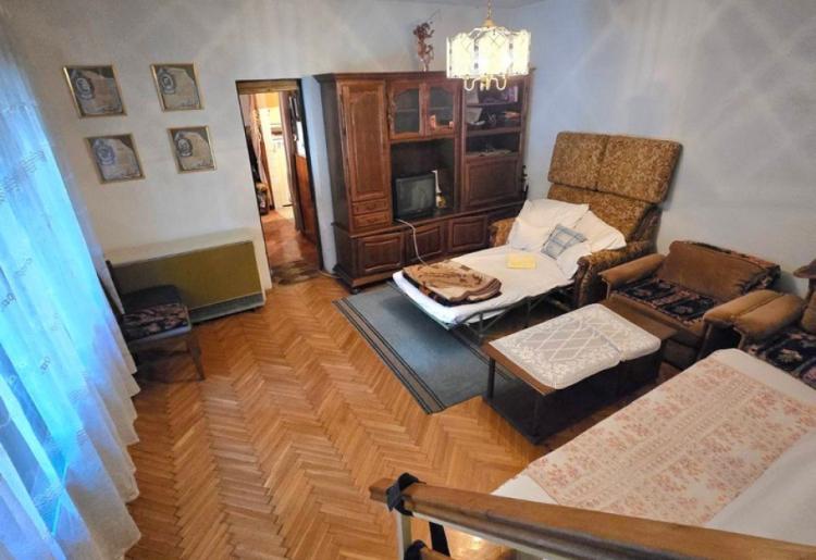 KUĆA, SOMBOR, šifra oglasa: 963.