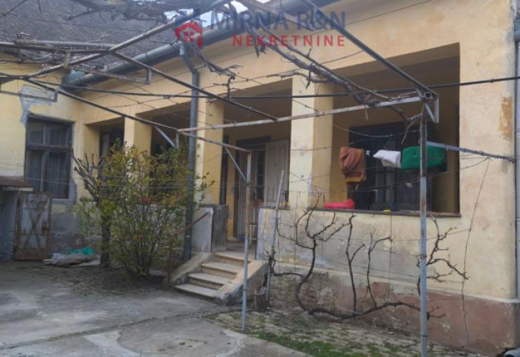 KUĆA, SOMBOR, šifra oglasa: 967.